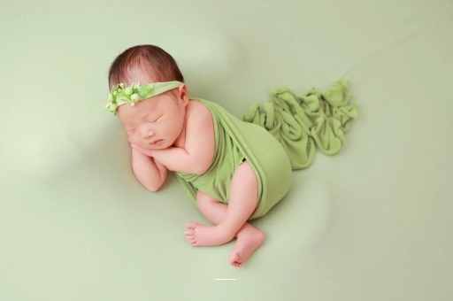 克孜勒苏宝宝拍嗝吐奶 克孜勒苏宝宝拍嗝吐奶